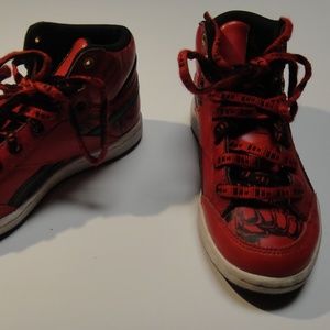 Kids Reebok Classics The Invincible Iron Man